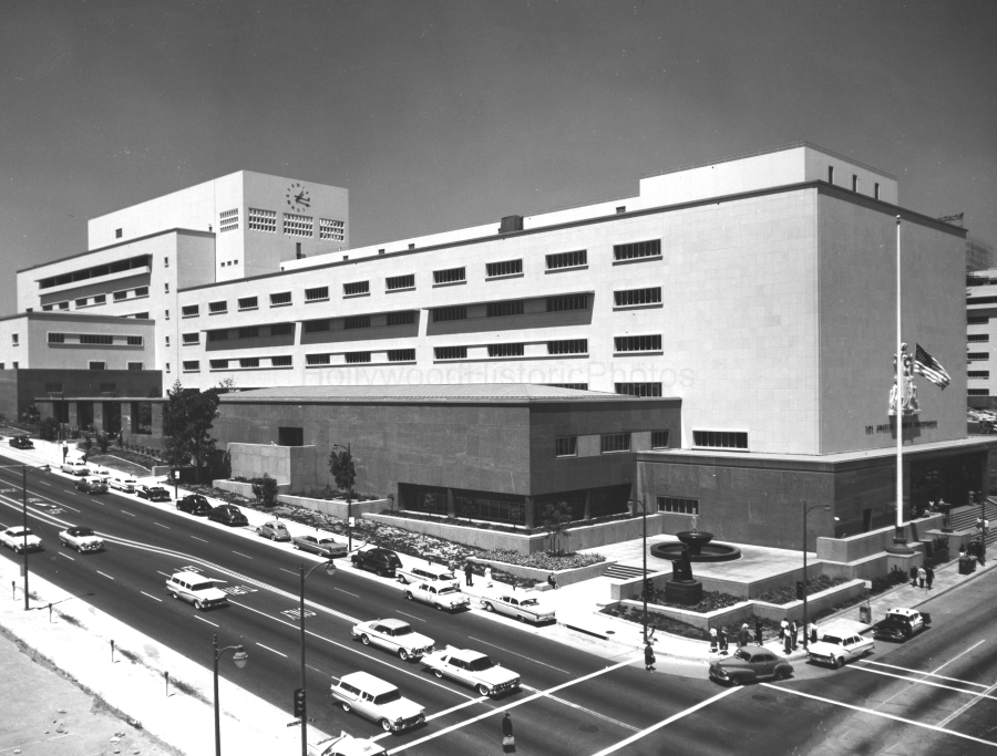 LA County Court House 1963 2.jpg